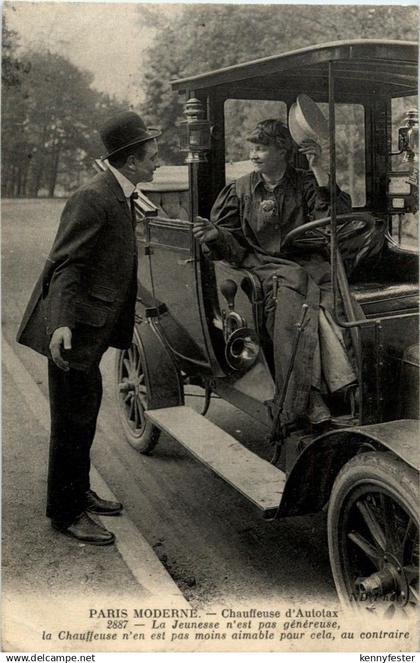 Paris - Chauffeuse d Autotax