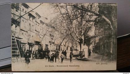 22 - Uzès - Boulevard Gambetta (plan peu courant)