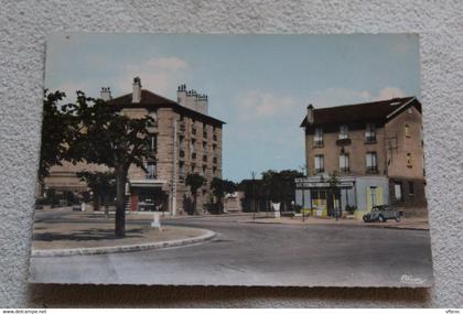 Cpm 1967, Vaires sur Marne, place de la République, côté tabac, Seine et Marne 77