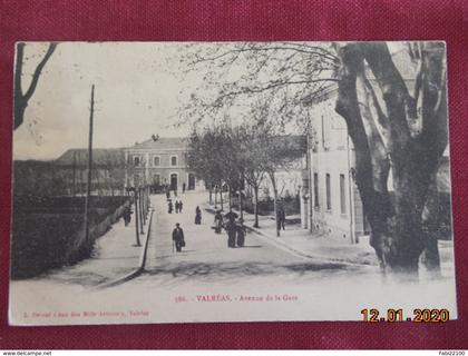 CPA - Valréas - Avenue de la Gare