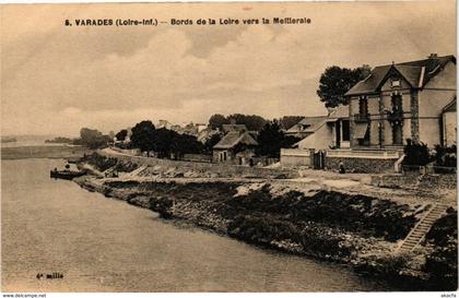 CPA VARADES - Bords de la Loire vers la Meillerale (242910)