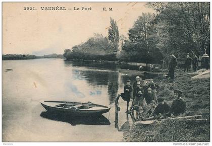 VAURÉAL - Le Port