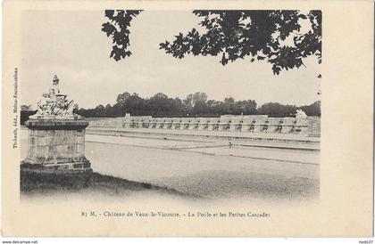 Vaux-le-Vicomte - La Poêle et les Petites Cascades