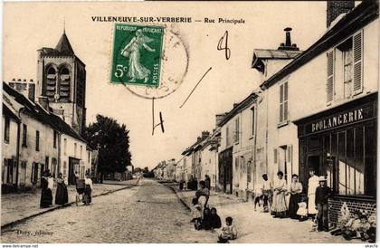 CPA VILLENEUVE-sur-VERBERIE - Rue Principale (259571)