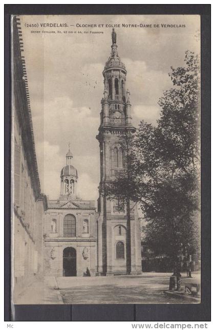 33 - Verdelais - Clocher et eglise Notre Dame de Verdelais