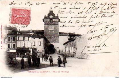 VERDUN SUR GARONNE  PLACE DE L'HORLOGE