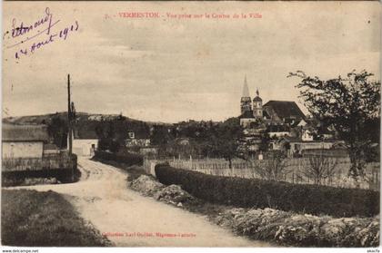 CPA VERMENTON - Vue prise sur le Centre de la Ville (148261)