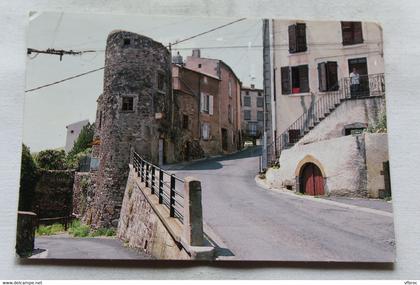 Cpm 1988, Veyre Monton, montée du Bailly, Puy de Dôme 63