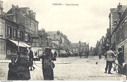 CPA Vierzon Place d'Armes