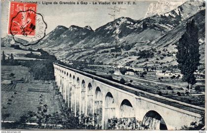 38 - VIF -- Le Viaduc