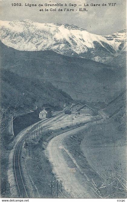 CPA La Gare de Vif et le col de l'Arc Ligne de Grenoble à Gap