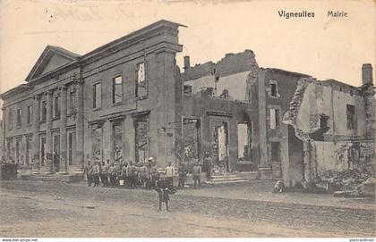 VIGNEULLES-LES-HATTONCHATEL (55) 1915 La Mairie en ruine