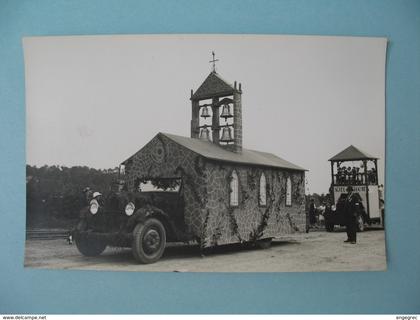 Carte Photo - Villedieu les Poeles - Procession du Grand Sacre