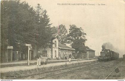 VILLENEUVE L'ARCHEVEQUE la gare