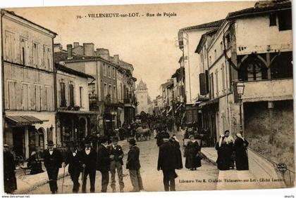 CPA VILLENEUVE-sur-LOT-Rue de Pujols (264145)