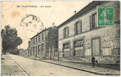 VILLETANEUSE        LES ECOLES