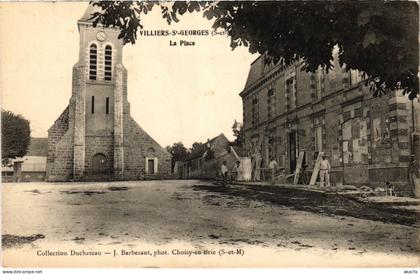 CPA VILLIERS-SAINT-GEORGES La Place (1328851)