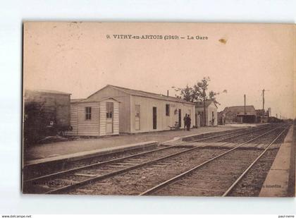 VITRY EN ARTOIS : La Gare - état