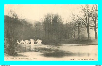 a894 / 317 38 - VIZILLE Cascade Parc du Chateau