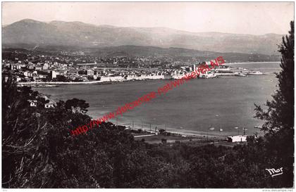 Vue prise de la Garoupe - Cap d'Antibes - La Garoupe