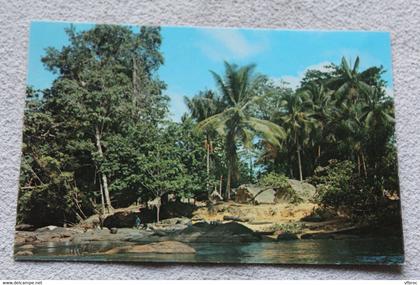 Cpm 1972, haut Maroni, village Boni, Guyane