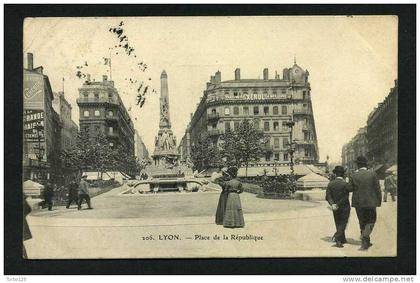 LYON . 206 . Place de la République.