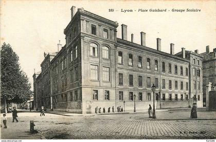 lyon * 3 ème * place guichard * groupe scolaire école