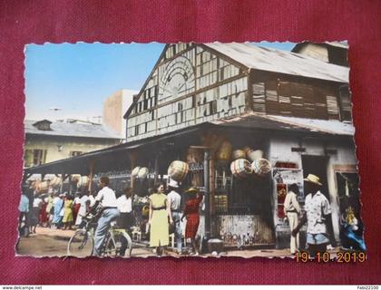 CPSM - Fort-de-France - Le marché couvert