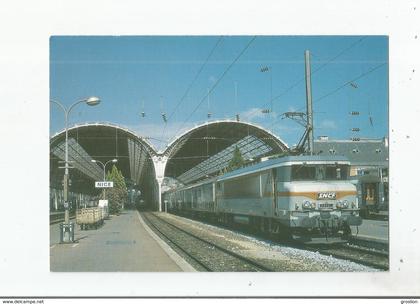 LE TRAIN CORAIL EN GARE SNCF DE NICE VILLE