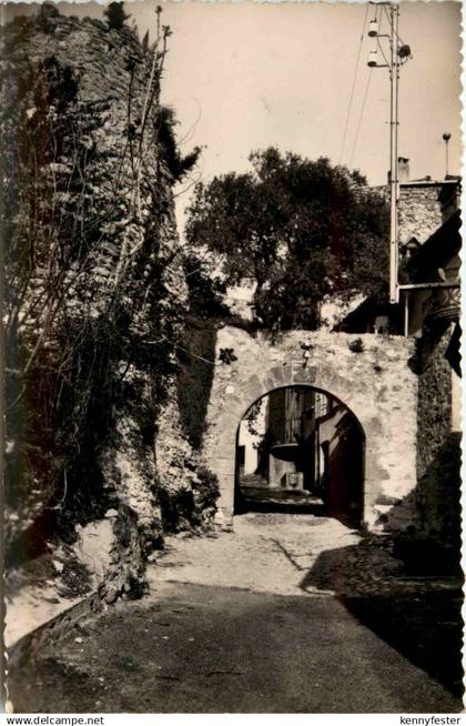 Biot, porte des Migraniers