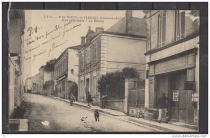 17 - Nieul le Virouil - Rue principale - La mairie