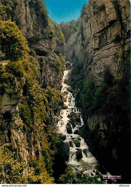 26 - Drome - Vercors - Les Barraques en Vercors - La Cascade de la Vernaison - Carte Neuve - CPM - Voir Scans Recto-Vers