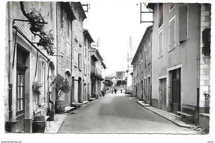 SAINTE JALLE - La rue Principale