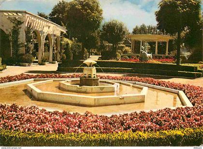 42 - Chambon Feugerolles - Le Jardin Public - CPM - Voir Scans Recto-Verso