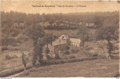 CPA Evirons de Sourdeval Vallée de Brouains La Bruyère