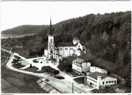 Carte Postale Ancienne de DOMREMY LA PUCELLE-Hôtel de la Basilique