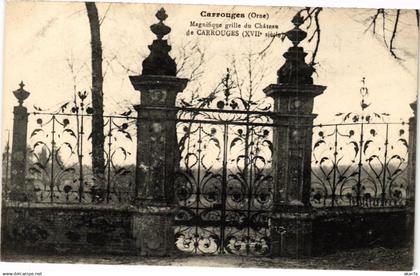 CPA CARROUGES - Magnifique grille du Chateau de CARROUGES (195489)