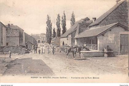 NOROY LE BOURG - Fontaine de la Rue Basse - très bon état