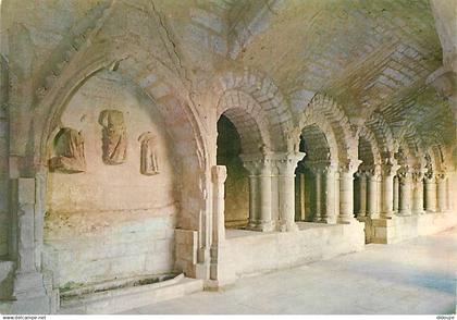 85 - Nieul sur l'Autize - Abbaye Royale Saint Vicent de Nieul - Sépulture de la mère d'Eléonore d'Aquitaine et la salle