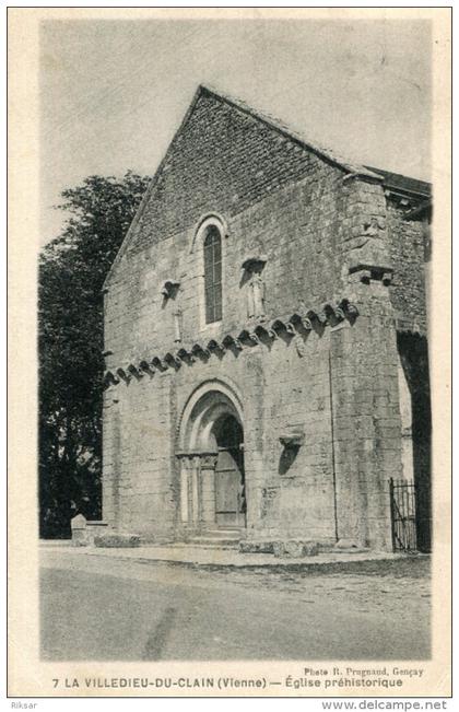 LA VILLEDIEU DU CLAIN(VIENNE)