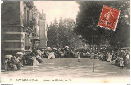 Carte Postale Ancienne de CONTREXEVILLE-Concours de Diabolos