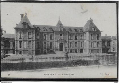 Abbeville - L'Hôtel-Dieu