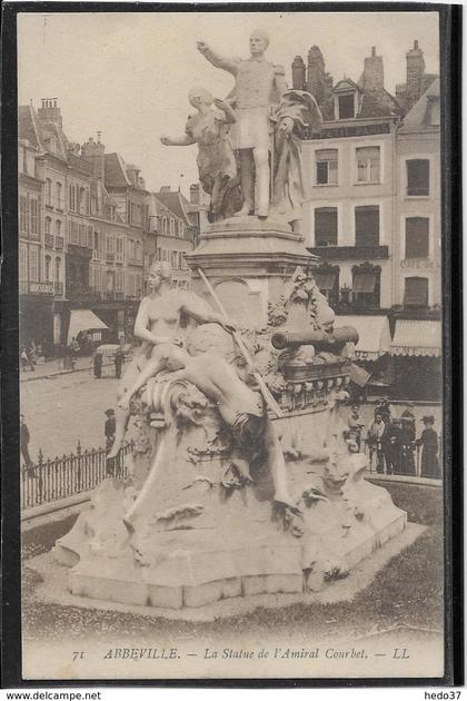 Abbeville - La Statue de l'Amiral Courbet