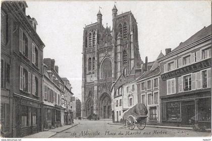 Abbeville - Place du Marché aux Herbes