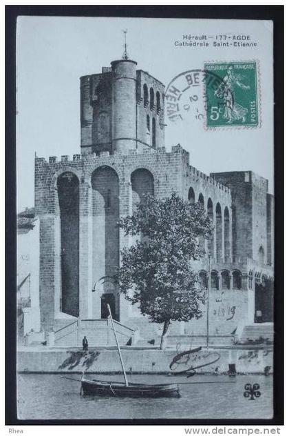 34 Agde 177 - AGDE Cath?drale Saint-Etienne eglise cathedrale D34D K34003K C34003C RH014067