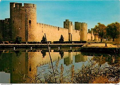 30 - Aigues Mortes - Les Remparts - CPM - Voir Scans Recto-Verso