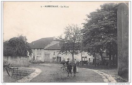 ALBESTROFF - La place