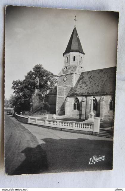 Cpm, Allouville Bellefosse, le parvis de l'église et gros chêne, Seine maritime 76