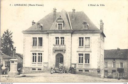 CPA Ambazac L'Hôtel de Ville