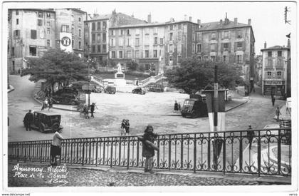 Carte Postale Ancienne de ANNONAY-place de la liberté